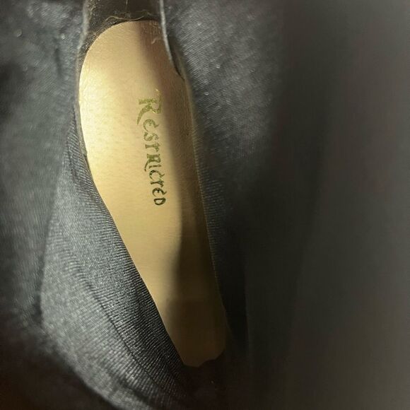 Restricted leather black folded ankle Boots heels pointed toe size 10 - Picture 12 of 12